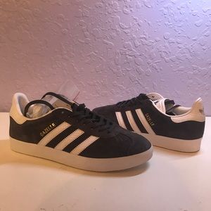 BRAND NEW ADIDAS ORIGINALS GAZELLE SNEAKERS
